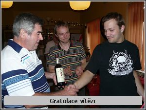 Ceny do turnaje vnoval oslavenec